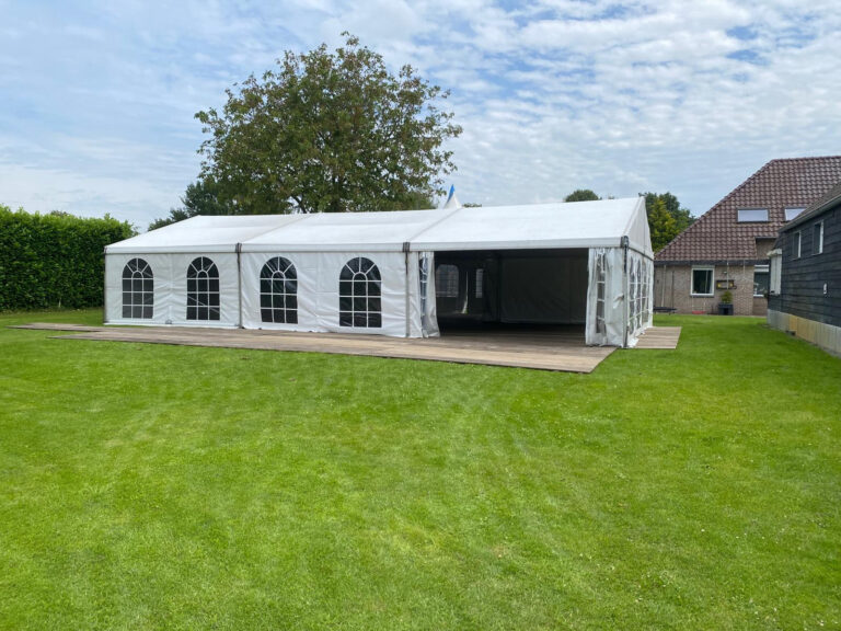 Luxe aluminium tent 8 x 15.jpg
